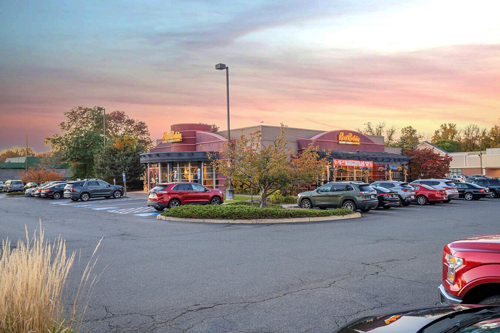 Newman Properties with Atlantic Capital Investment acquire 6,350 s/f tenant-occupied retail building...
